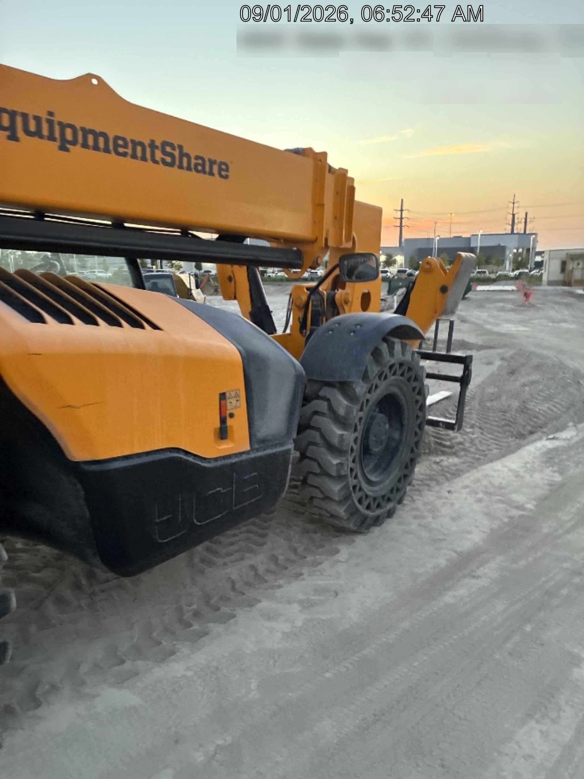 2023 JCB 510-56