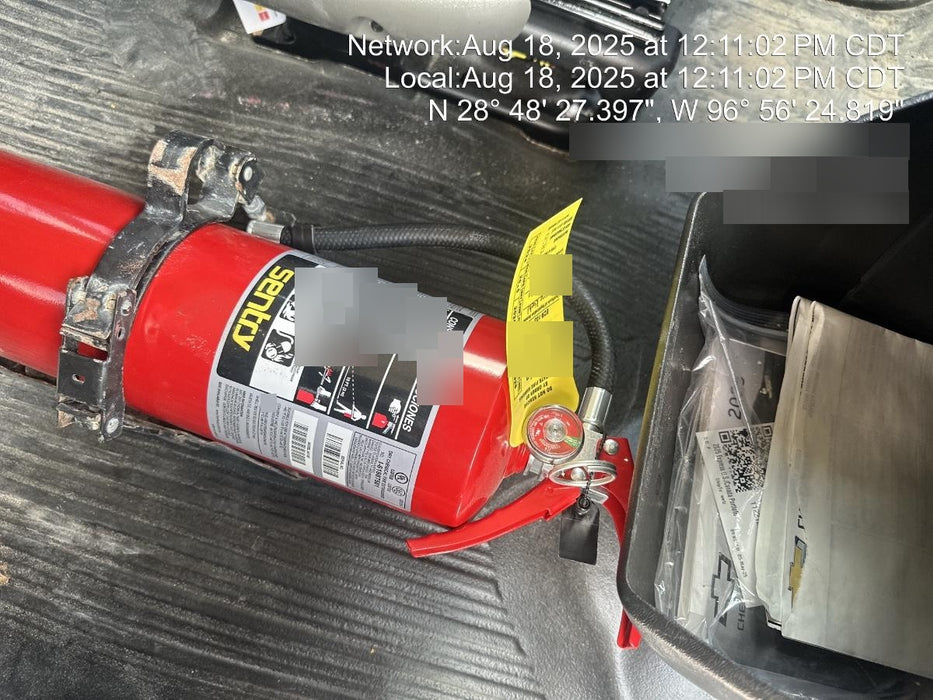 2025 CHEVROLET Express Van - Rental