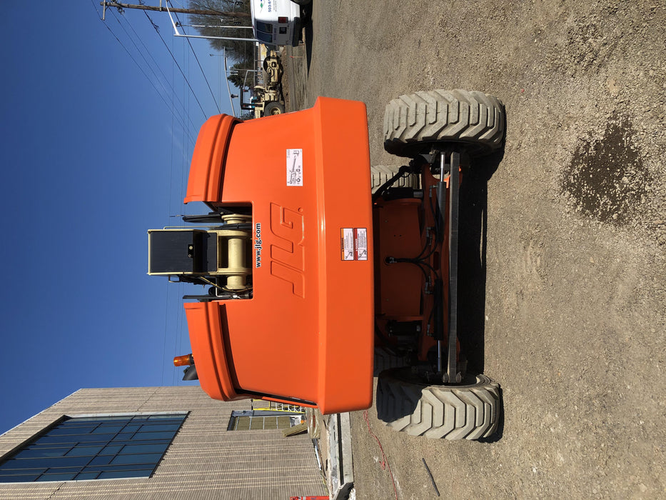 2019 JLG 660SJ