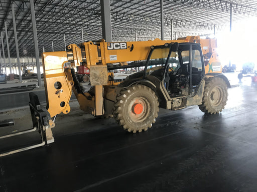 2019 JCB 512-56 Canopy, 109 HP, Solid Tires, STD Worklight, Beacon, Aux Hydraulics, Lifting Eye, Back up Alarm 66" Carriage/60" Forks