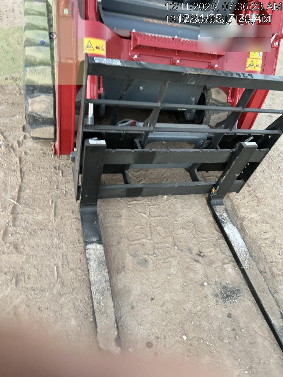 2025 ARROW MATERIAL HANDLING 48" Pallet Forks - Arrow