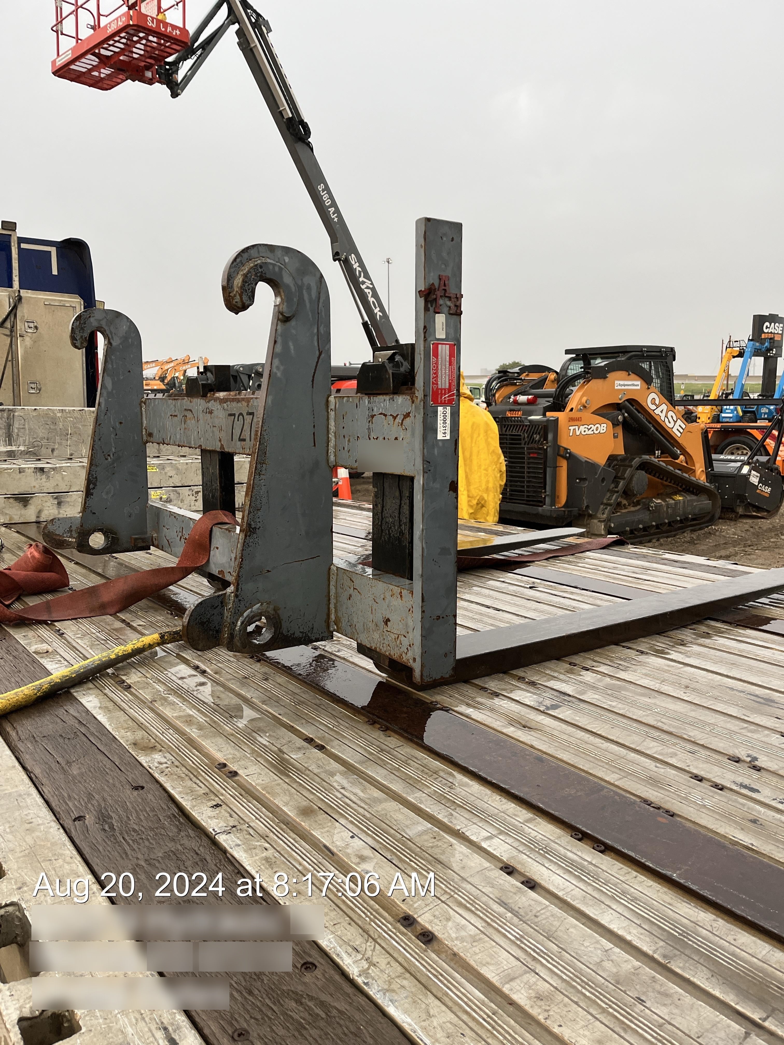2014 ARROW MATERIAL HANDLING 48" Pallet Forks - Arrow