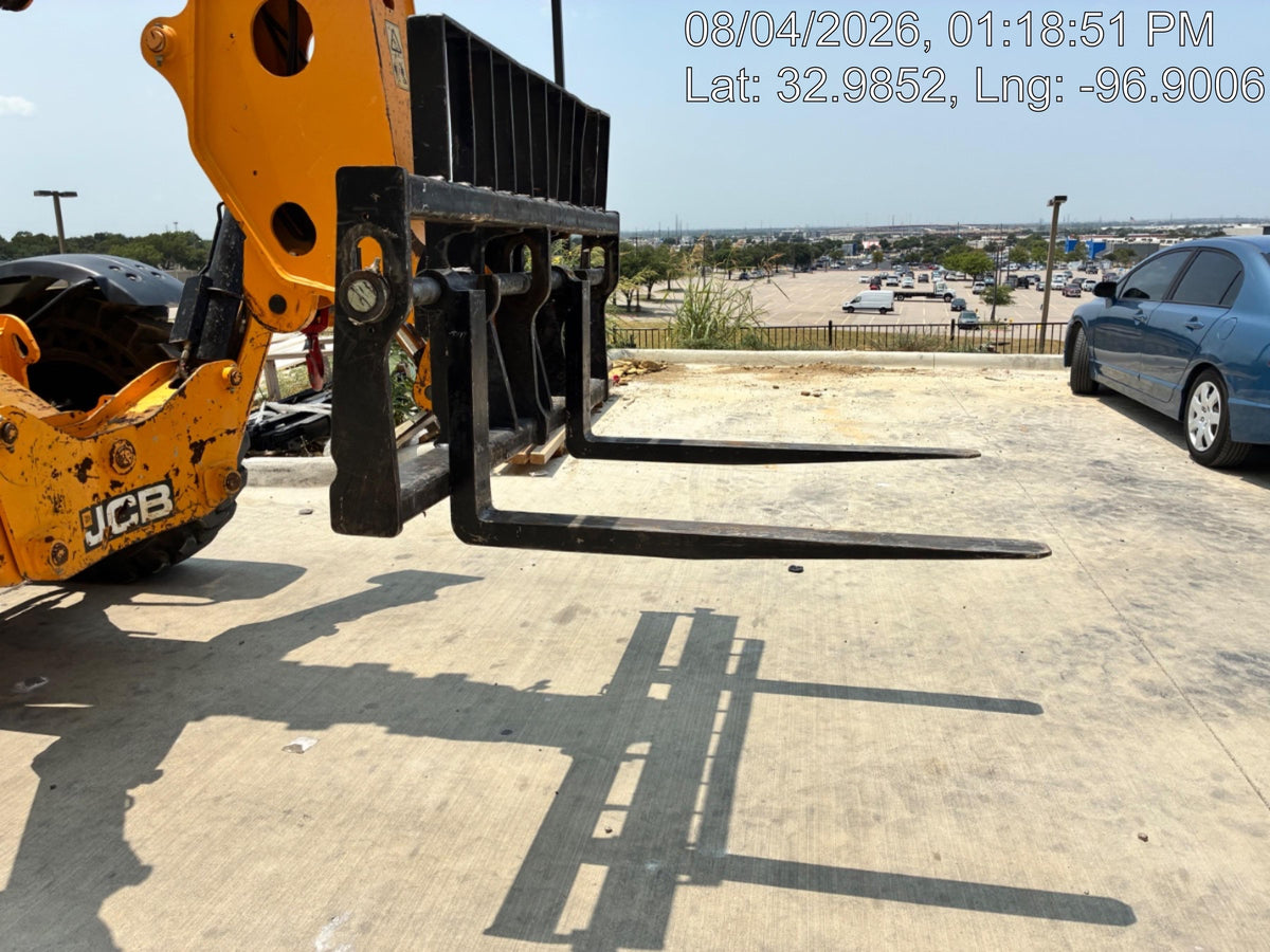 2022 JCB 510-56