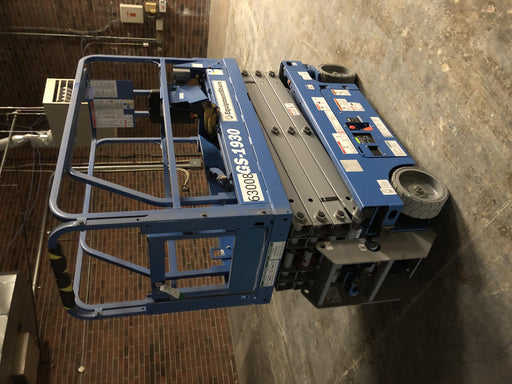 2020 Genie GS-1930 Solid Non Marking Tires, Beacon, Folding rails with half height swing gate