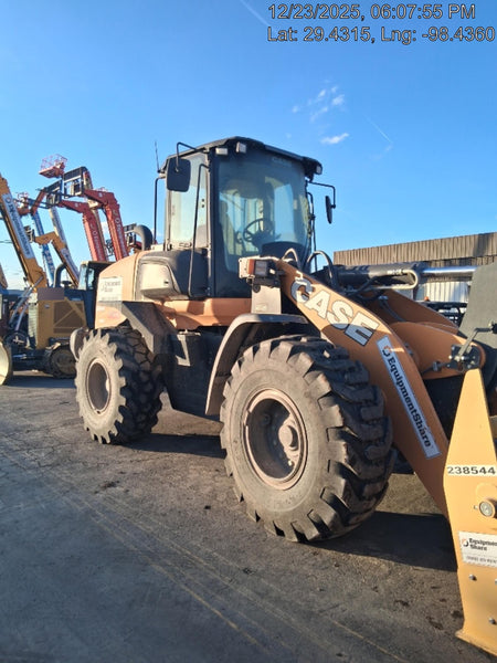 2022 CASE 721G
