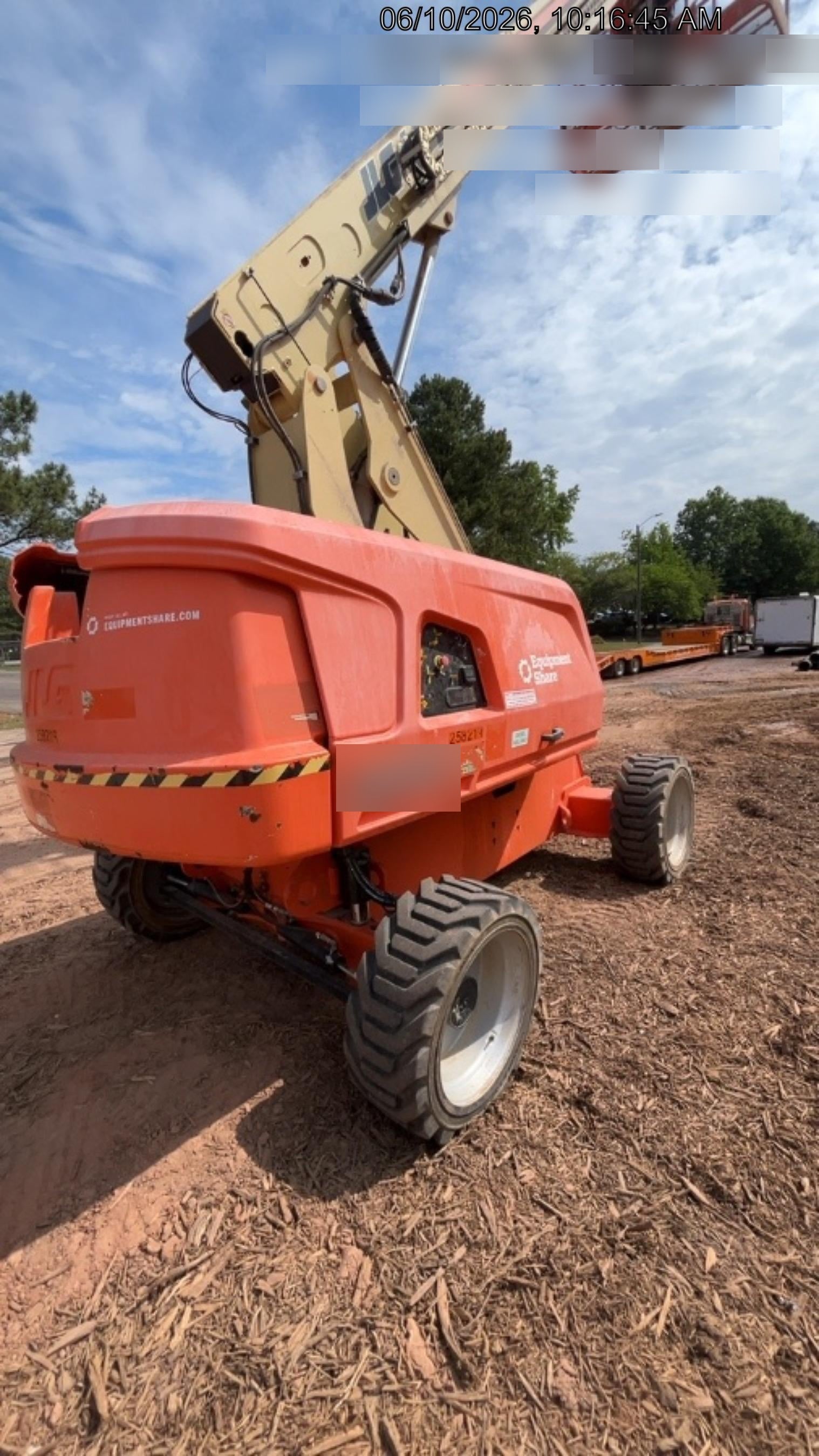 2022 JLG 600S