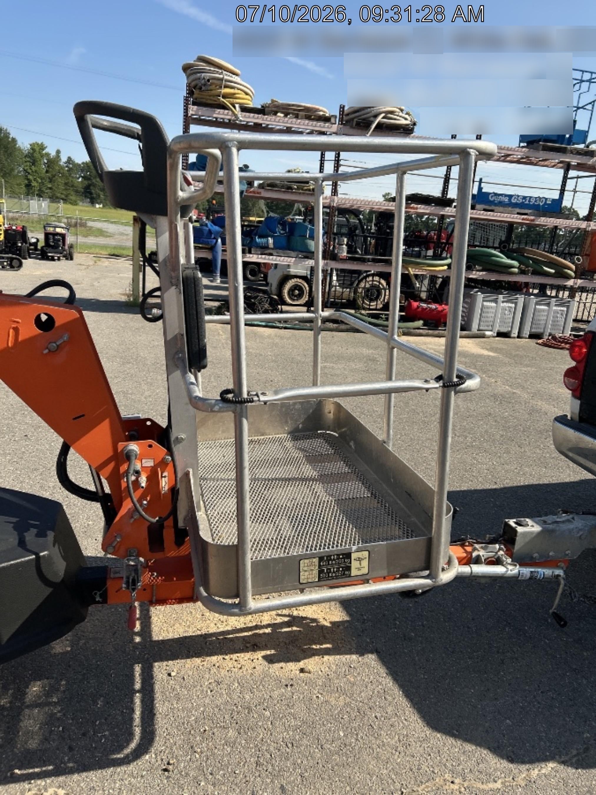 2022 JLG T350