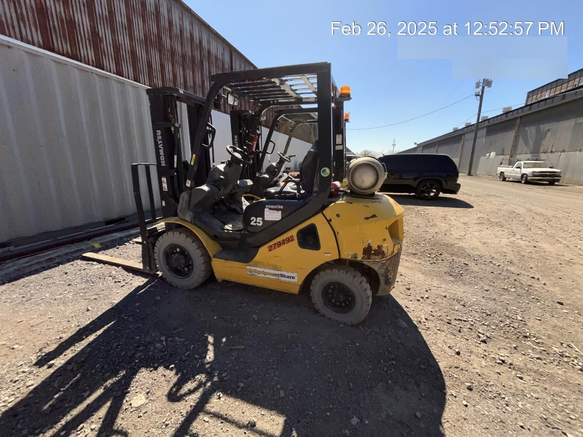 2022 KOMATSU FG25T-16