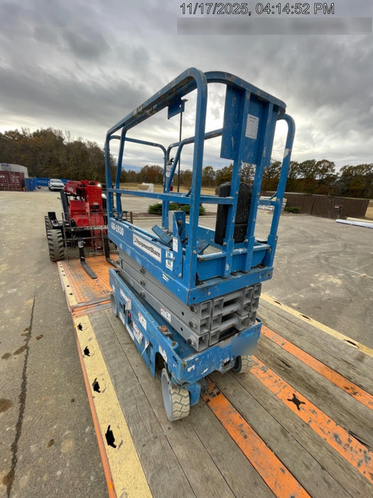 2019 Genie GS-1930 Fixed rails with chain Entry