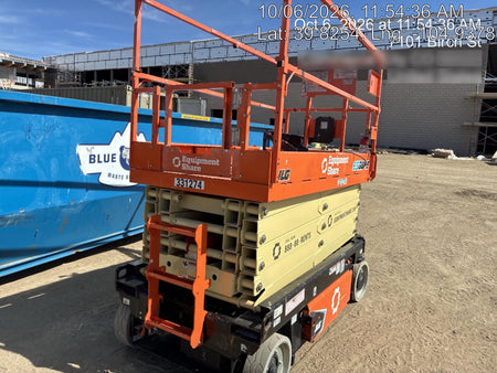 2023 JLG ES3246