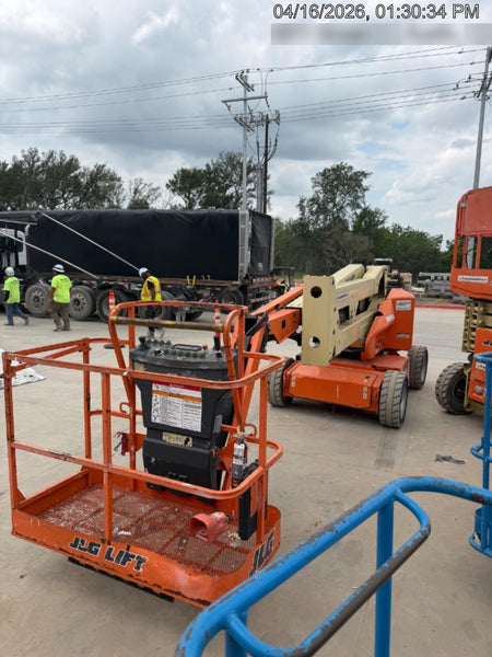 2019 JLG E450AJ