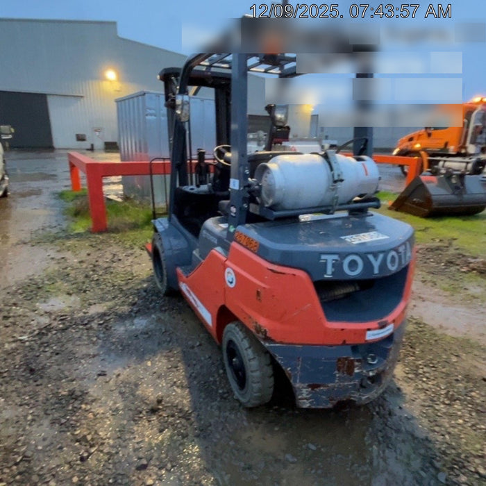 2022 TOYOTA 50-8FGU25