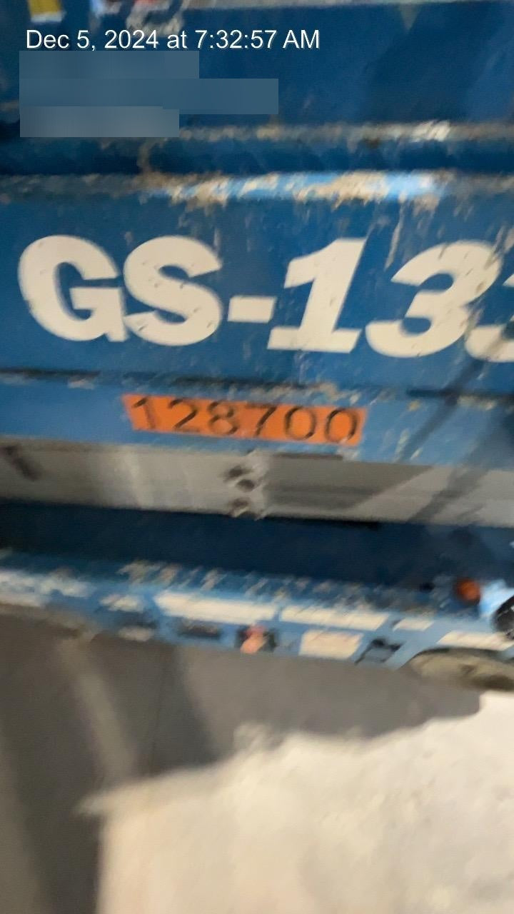 2021 GENIE GS-1330m