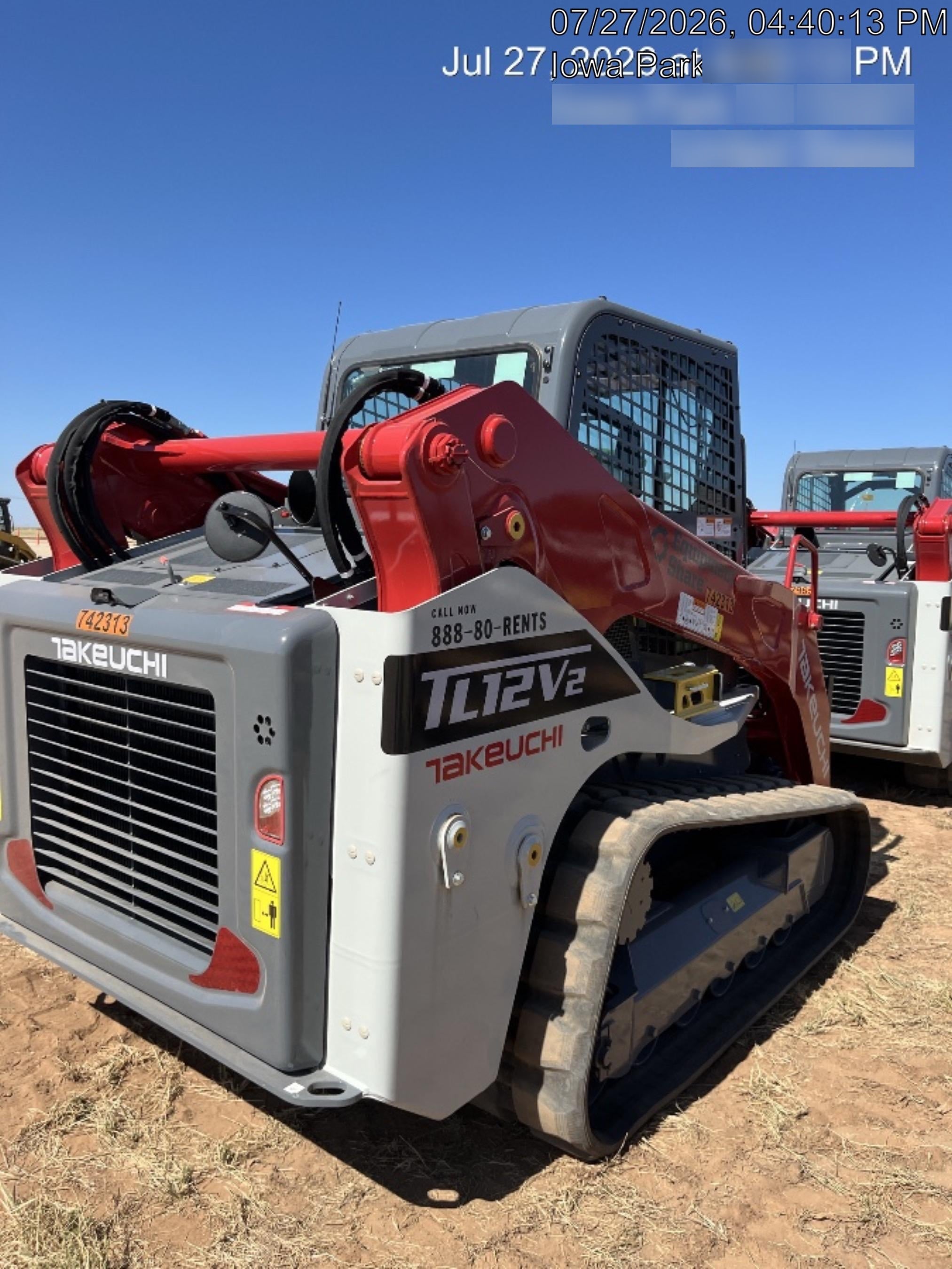 2026 TAKEUCHI TL12V2-CR