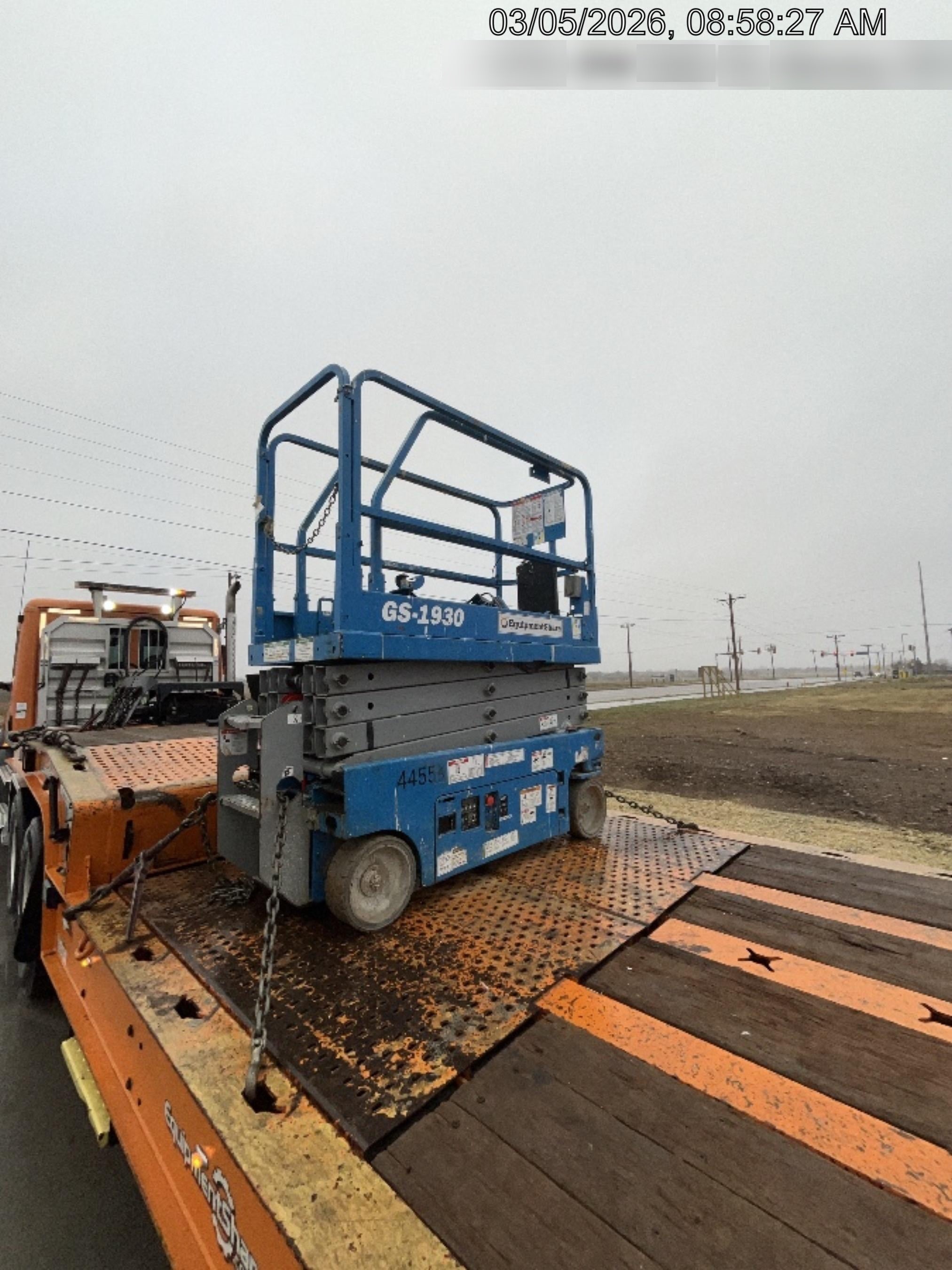 2019 Genie GS-1930 Fixed rails with chain Entry