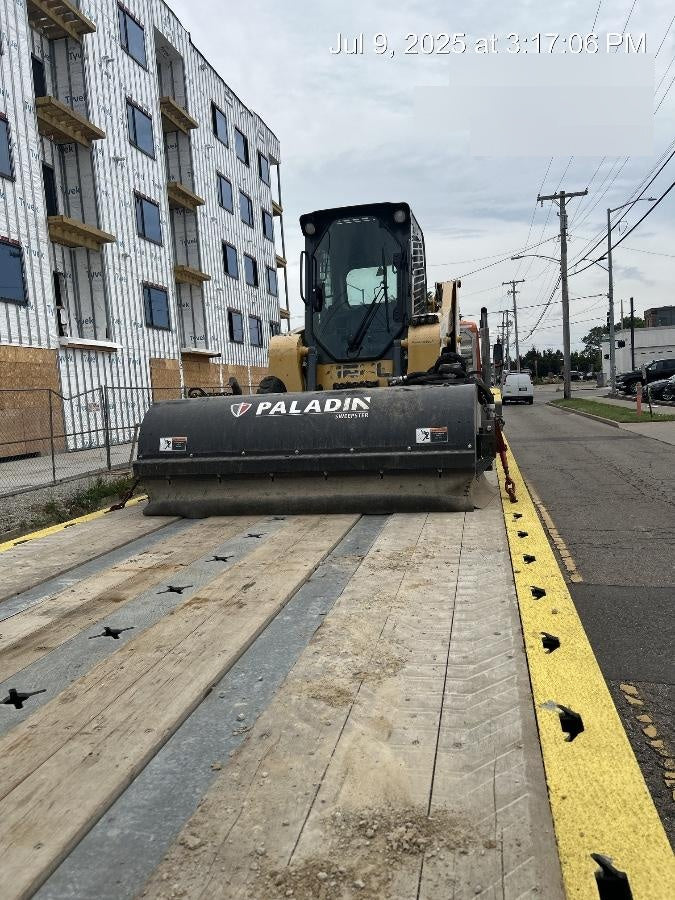 2025 PALADIN Sweepster SB72
