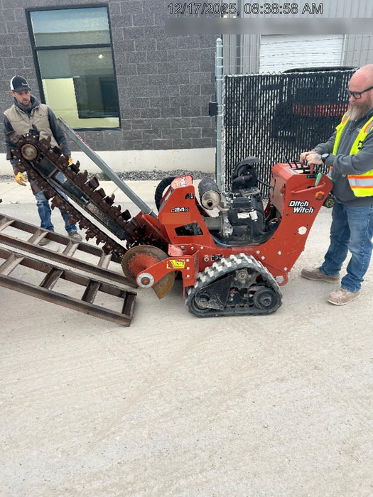 2020 DITCH WITCH C24XA