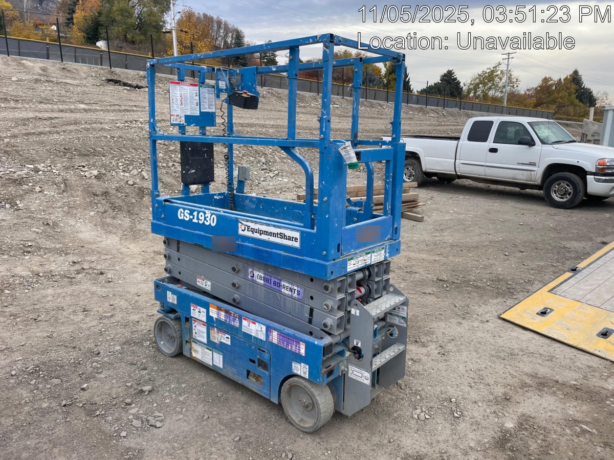 2020 Genie GS-1930 Solid Non Marking Tires, Beacon, Folding rails with half height swing gate