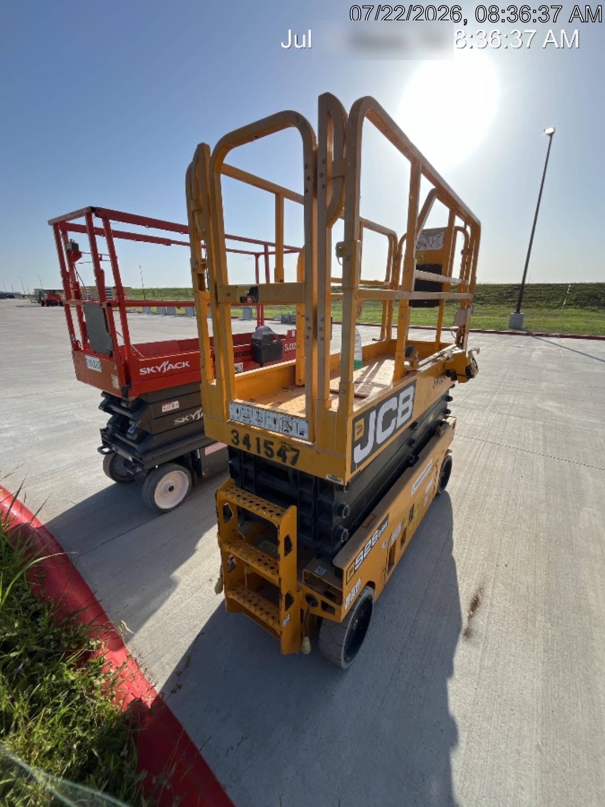 2023 JCB S2632E