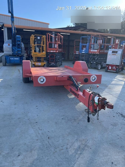 2020 DIAMOND C TRAILERS DSA-12T