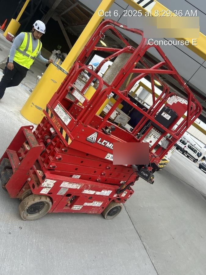 2021 Lgmg AS1932E Electric Drive, Solid Non Marking Tires, Dual Beacons