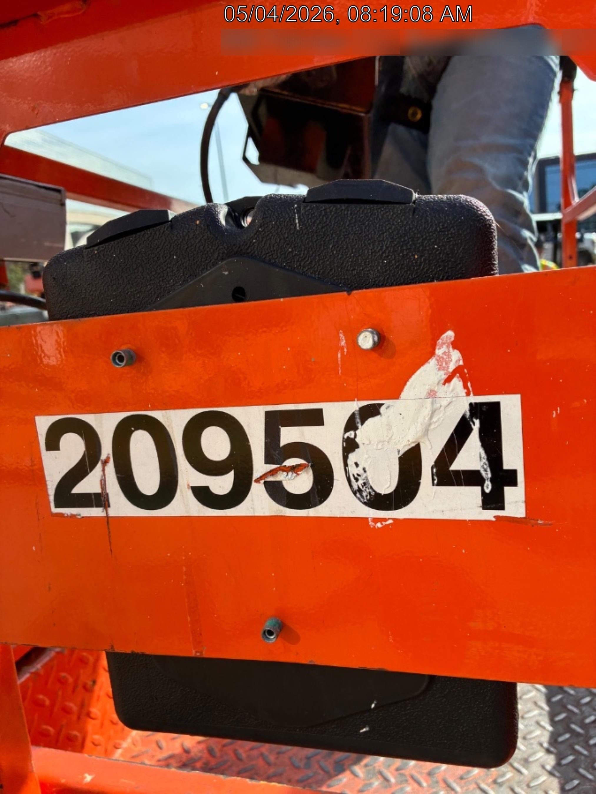 2022 JLG ES1932