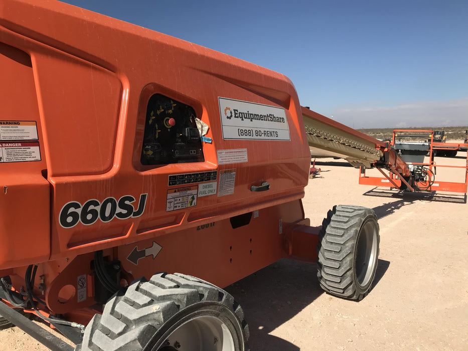 2019 JLG 660SJ