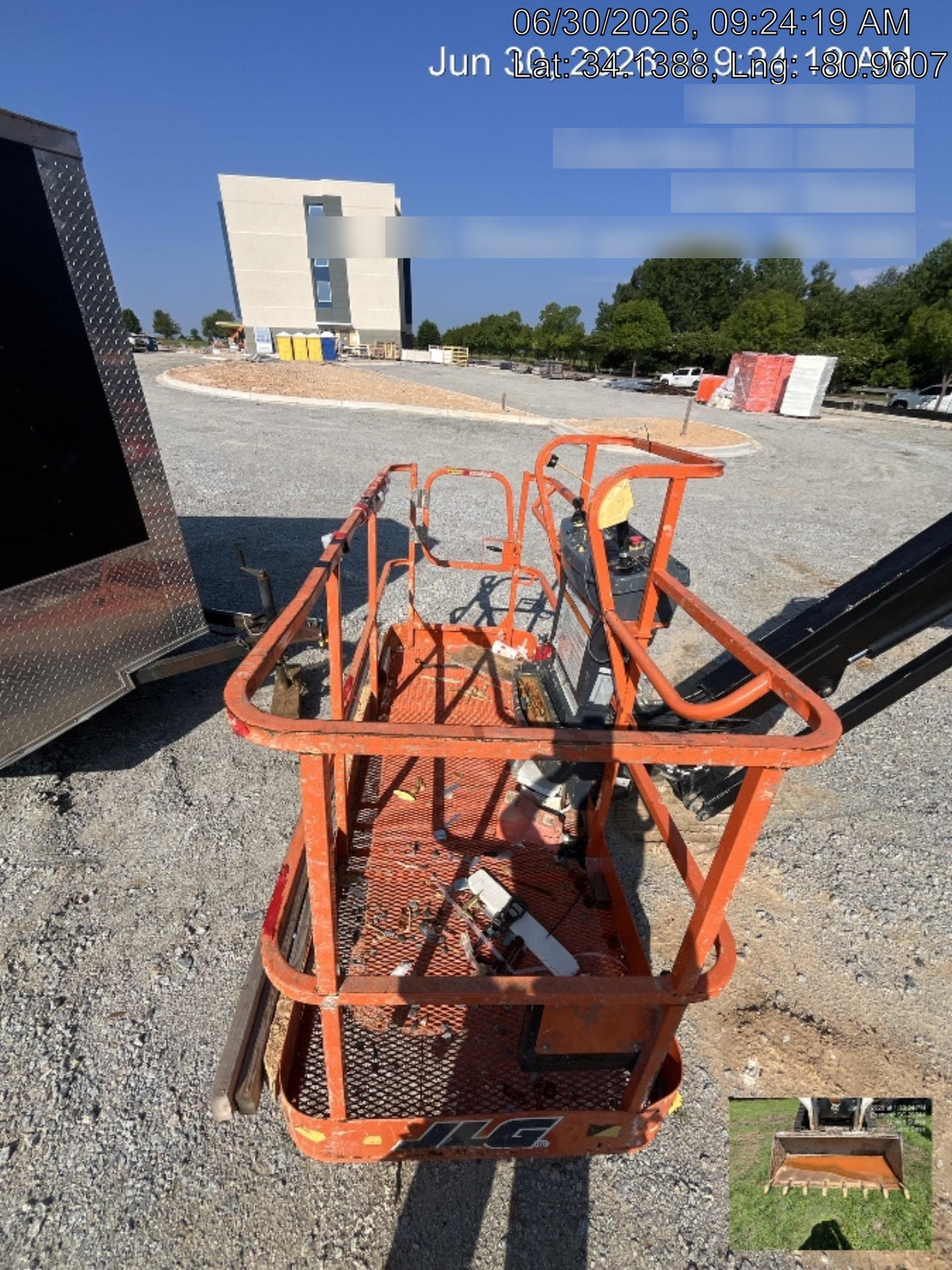 2023 JLG 660SJ