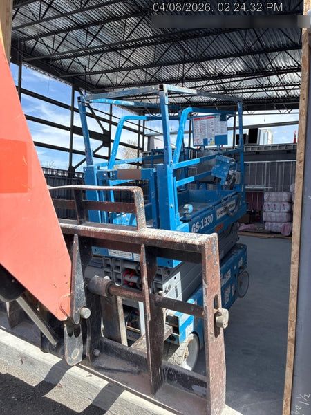 2020 Genie GS-1930 Solid Non Marking Tires, Beacon, Folding rails with half height swing gate