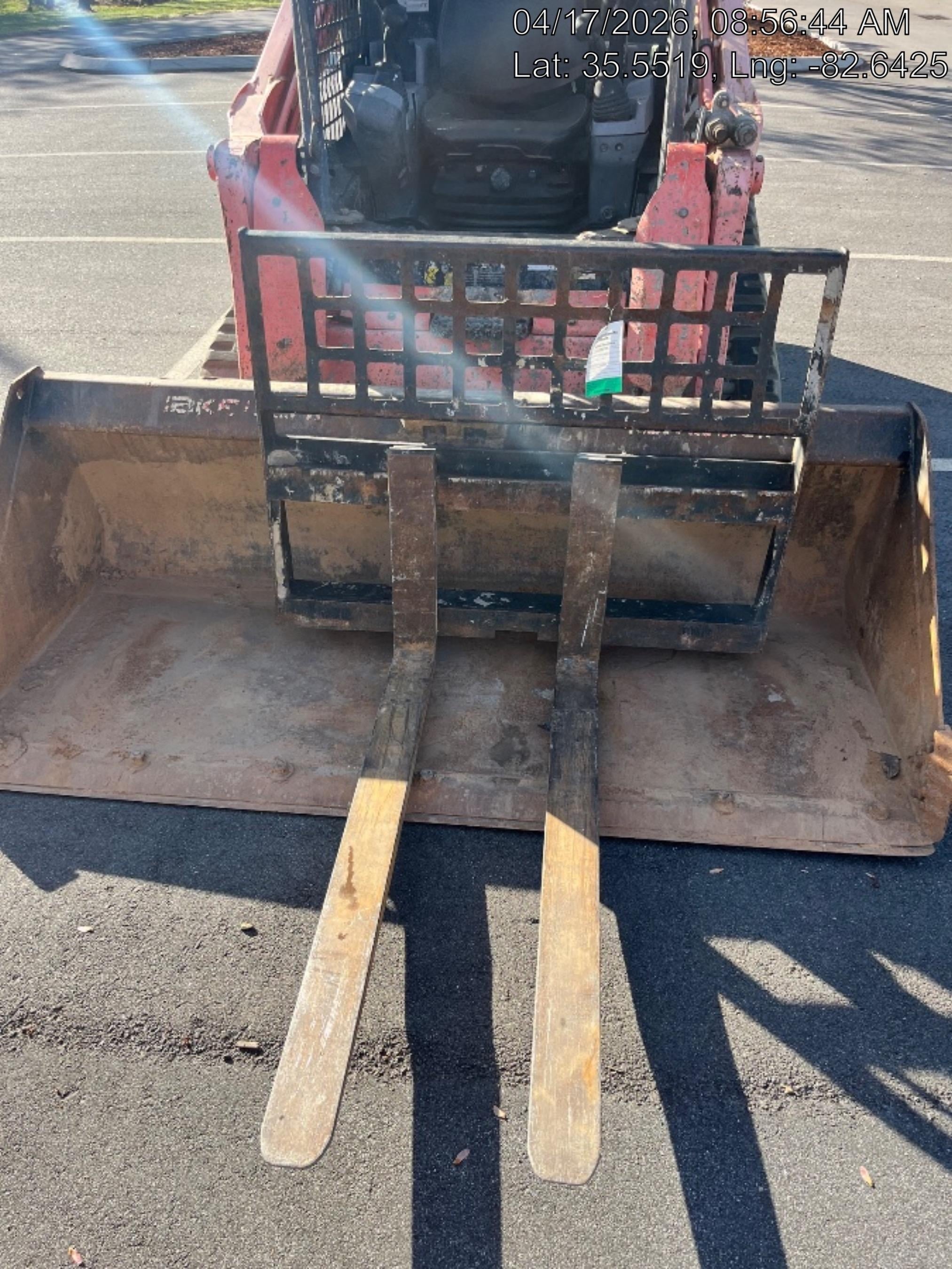 2022 ARROW MATERIAL HANDLING 48" Pallet Forks - Arrow