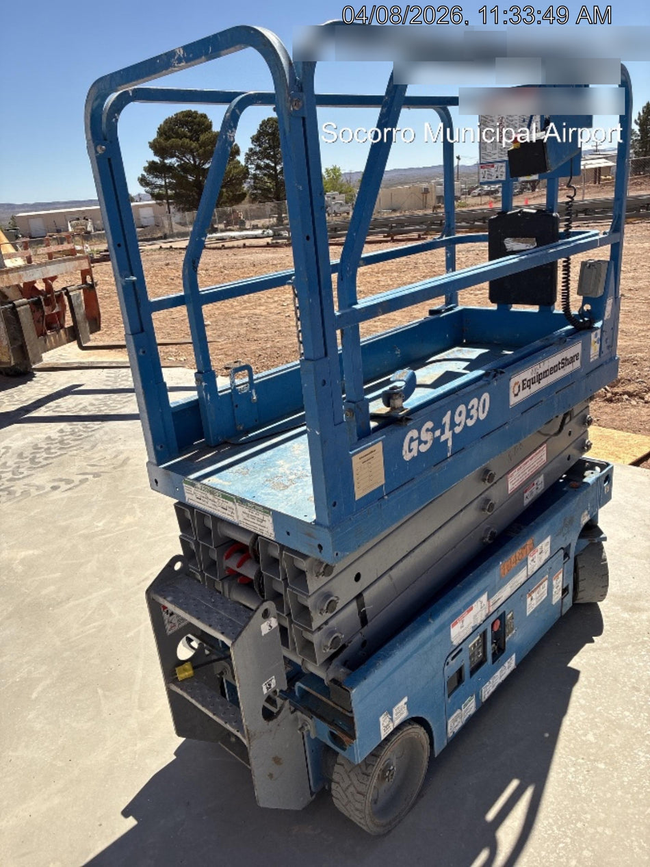 2020 Genie GS-1930 Fixed rails with chain entry gate - Pre A92.20