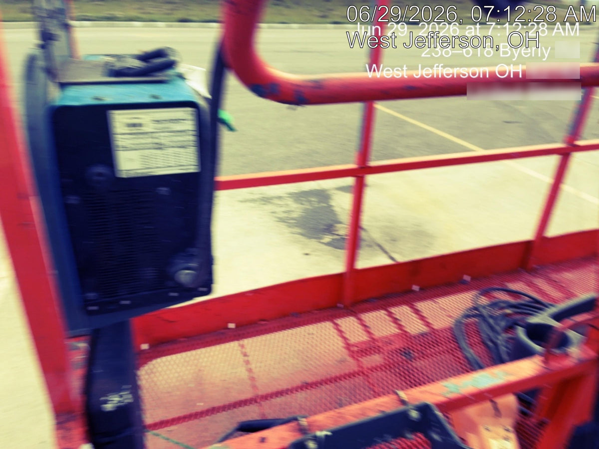 2025 MILLER ELECTRIC CST-282