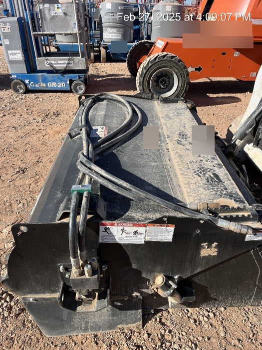 2023 MANITOU 50504645