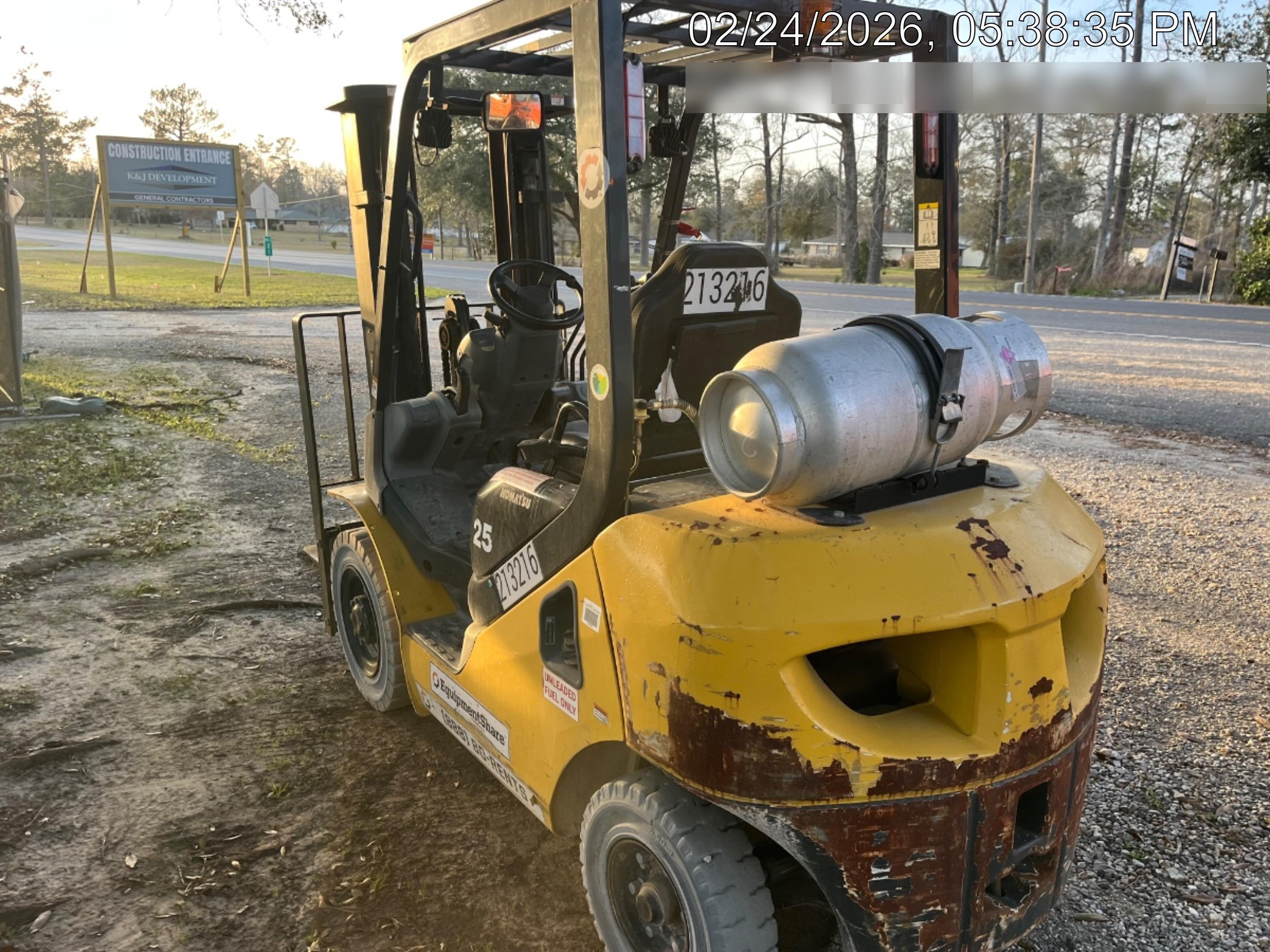 2022 KOMATSU FG25T-16