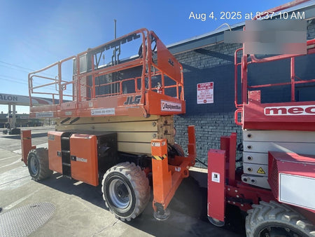 2020 JLG 430LRT