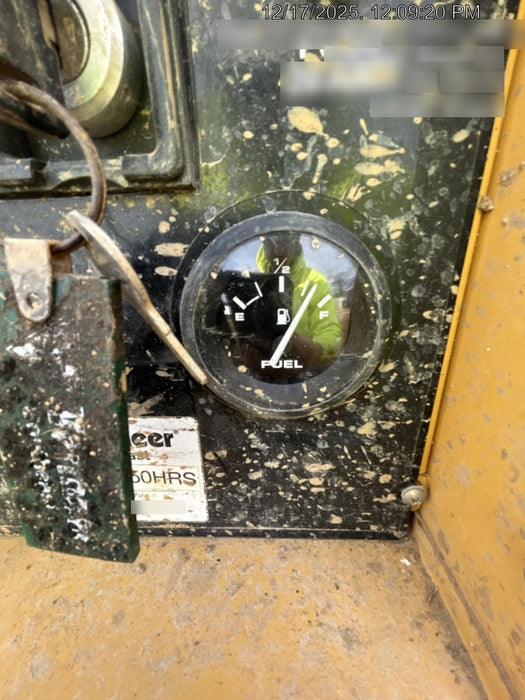 2021 Vac-Tron LP573XDT T4 Koehler Diesel Engine, 500 Gallon Debris Tank, x2 100 Gallon Water Tanks