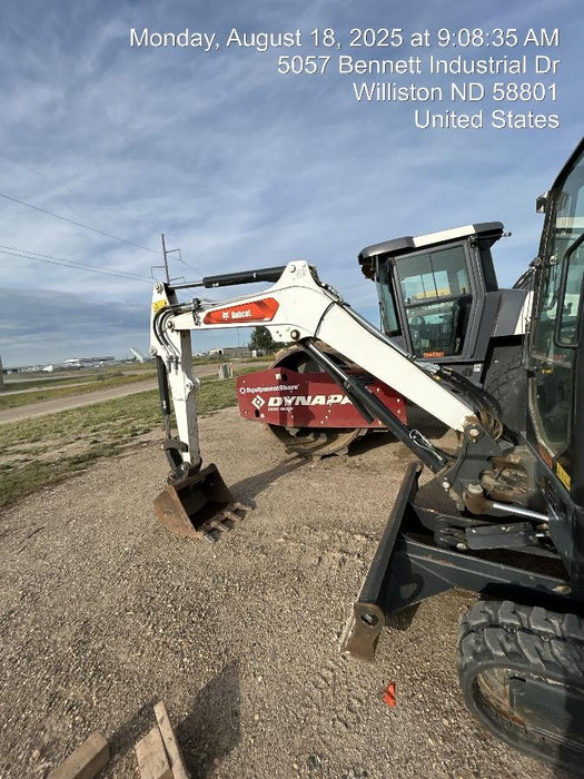 2025 TAKEUCHI 18" HD Bucket - Takeuchi