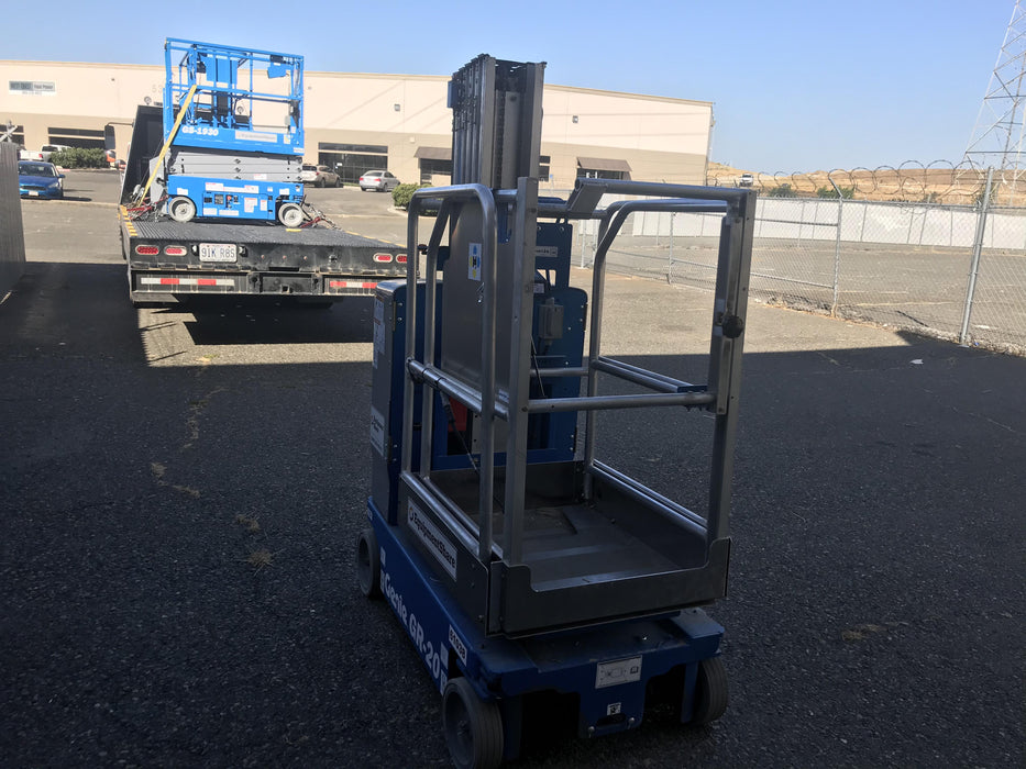 2019 GENIE GR-20