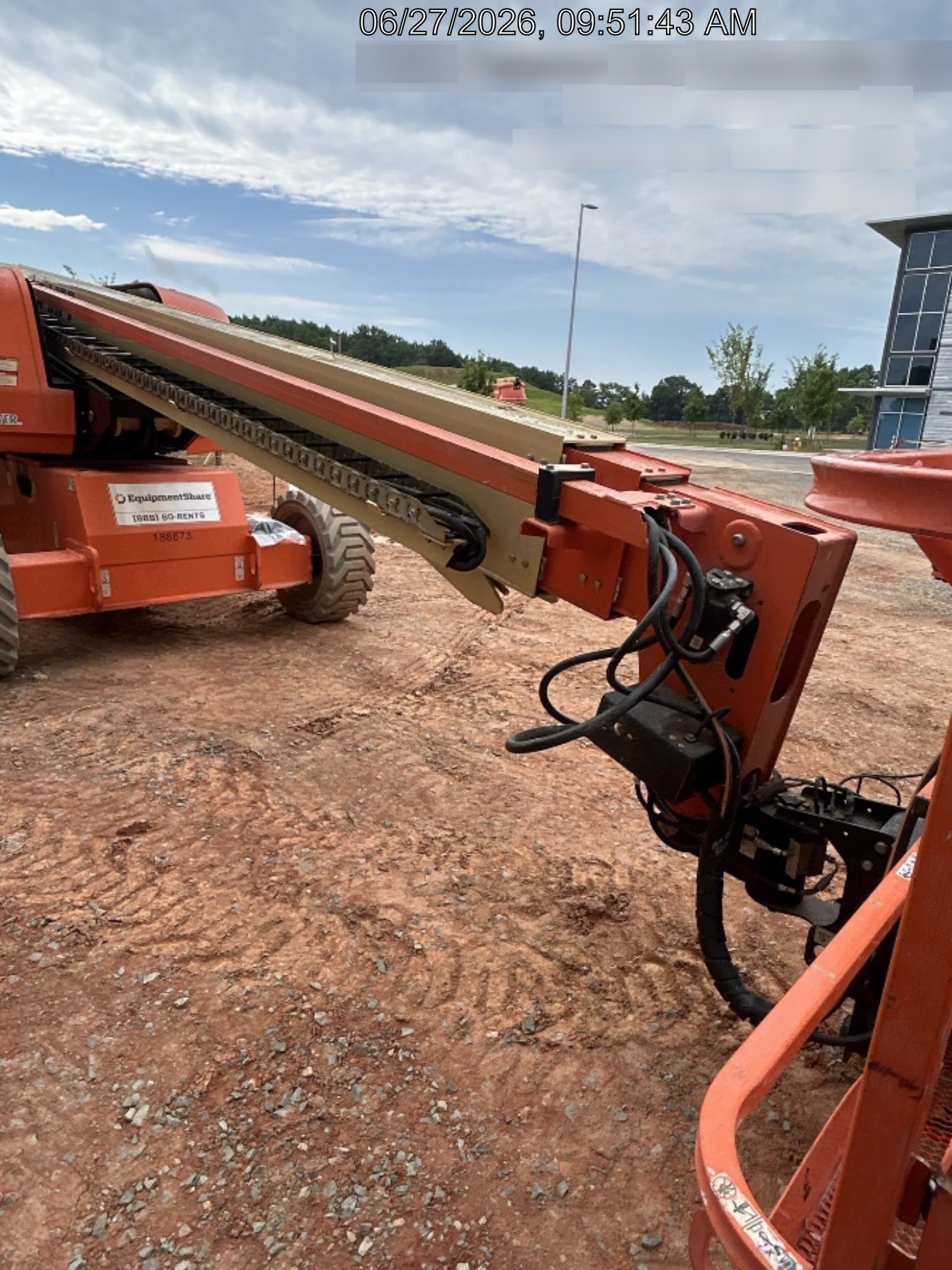 2021 JLG 600S