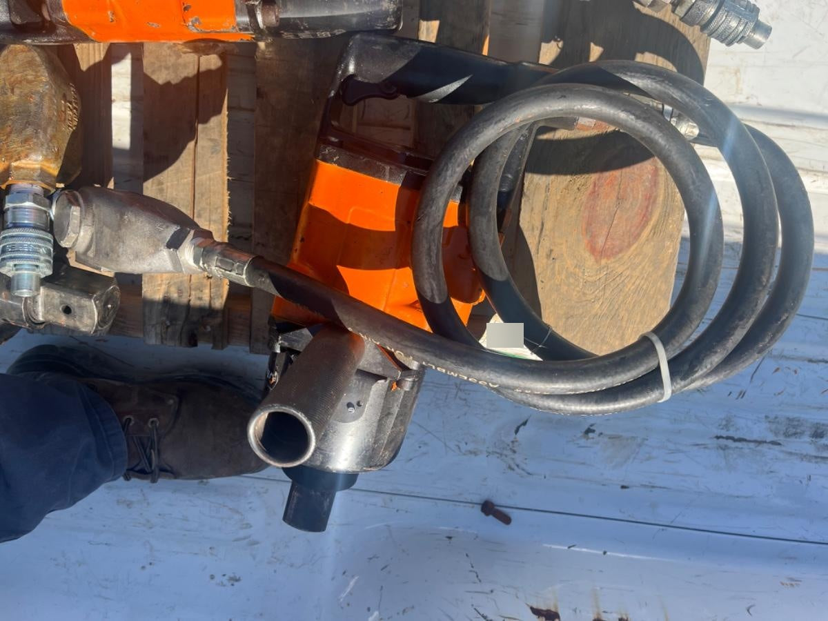 2023 MICHIGAN PNEUMATIC ES-4955B2-TRACKER