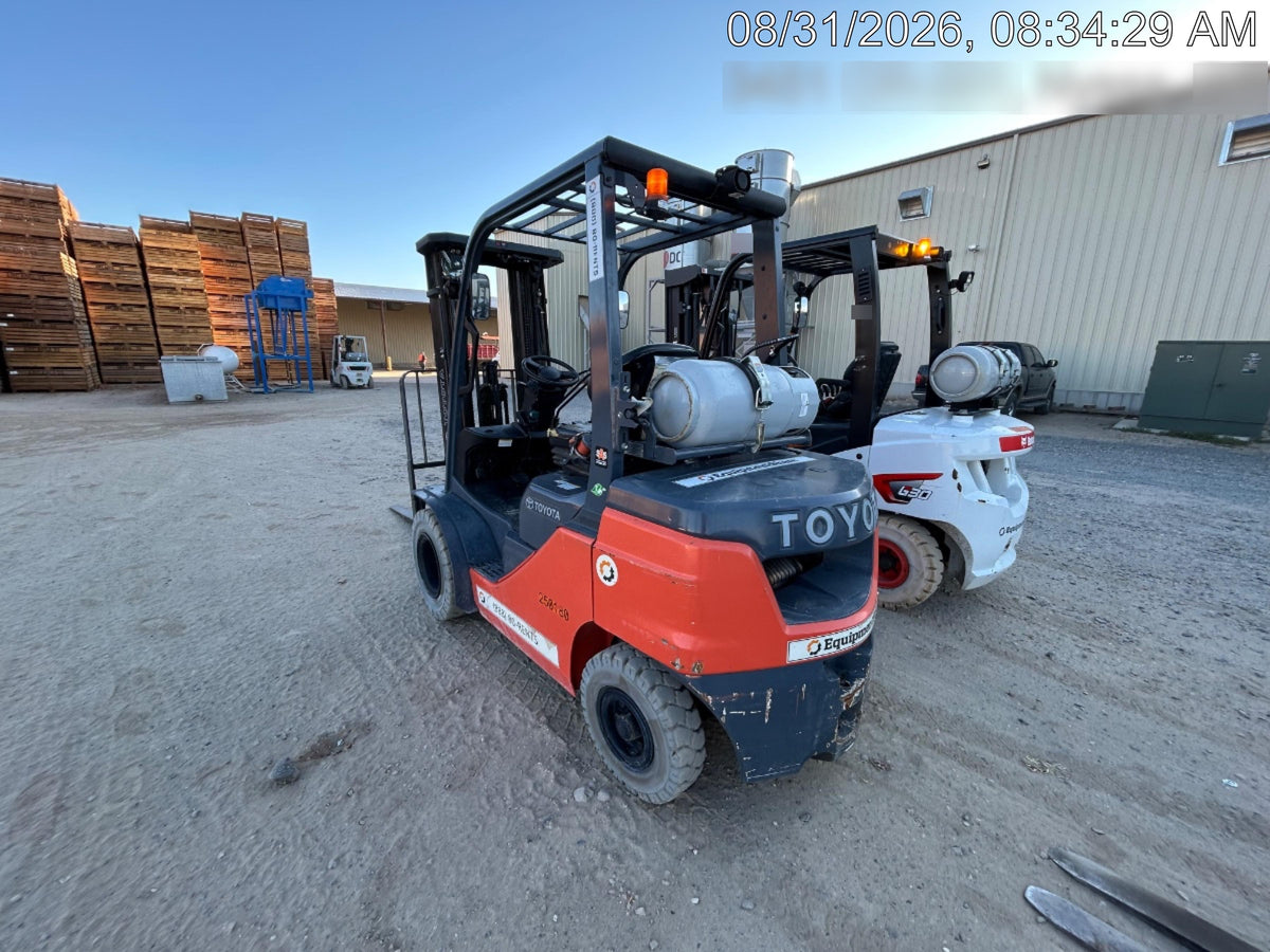 2022 TOYOTA 50-8FGU25