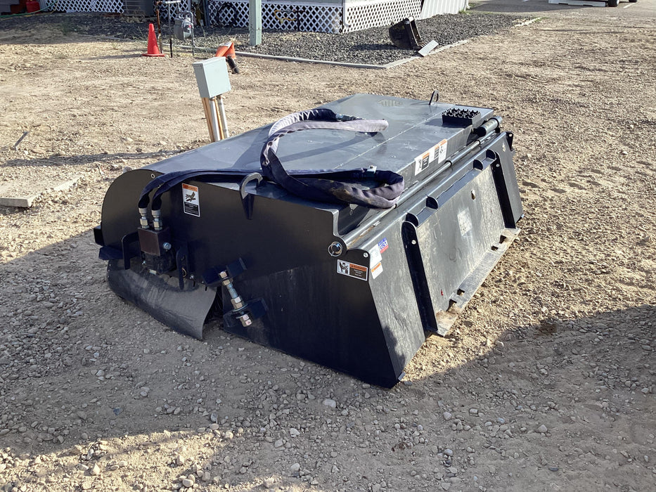 2022 PALADIN Sweepster SB72