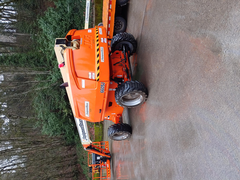 2020 JLG 660SJ