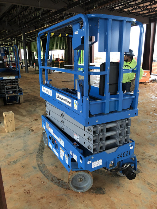 2019 Genie GS-1930 Fixed rails with chain Entry