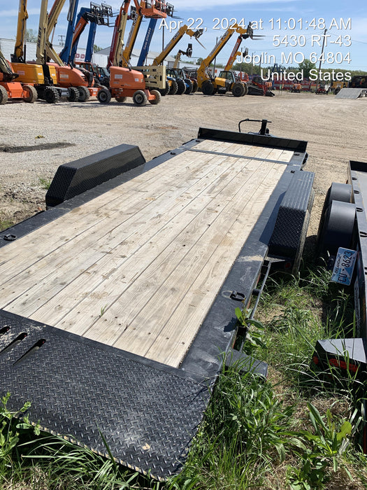 2024 LOADTRAIL Tilt-Deck Rental Trailer