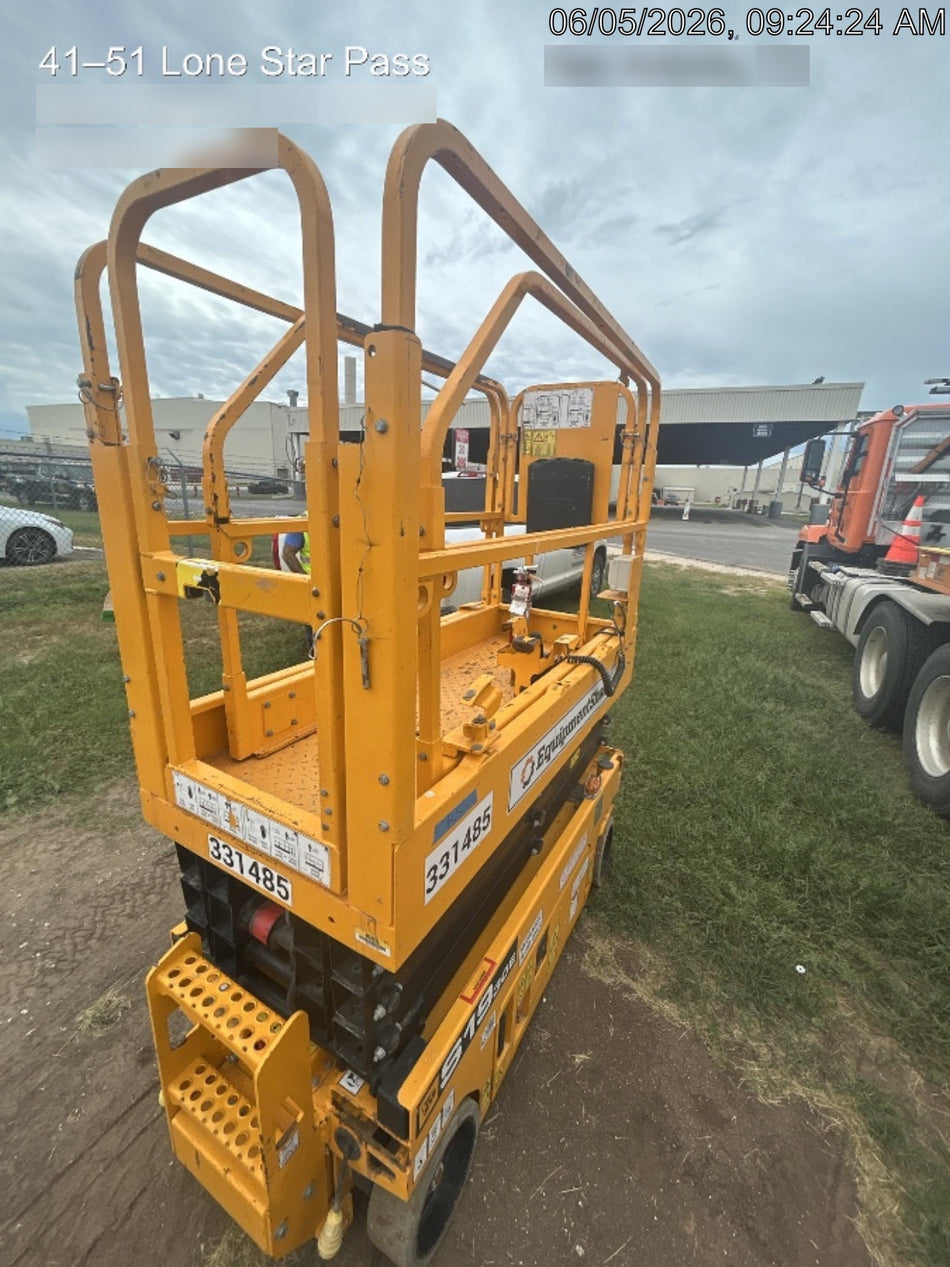 2023 JCB S1930E