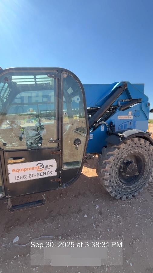 2018 GENIE GTH-1056