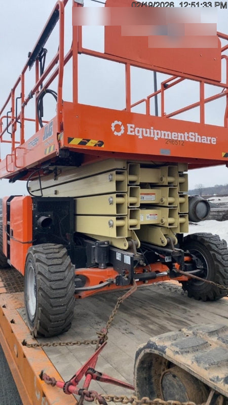 2023 JLG RT4394