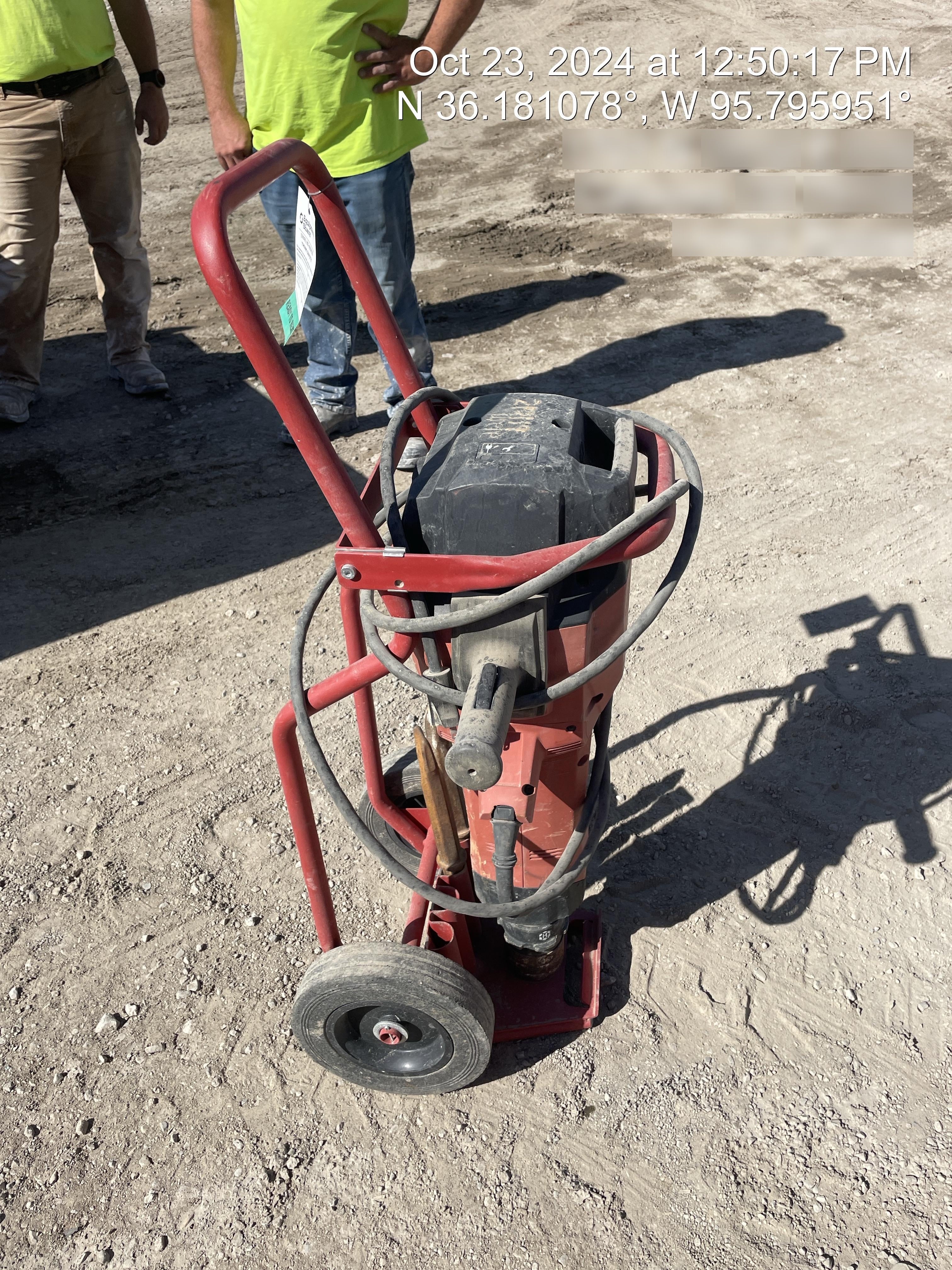2022 HILTI TE 3000-AVR