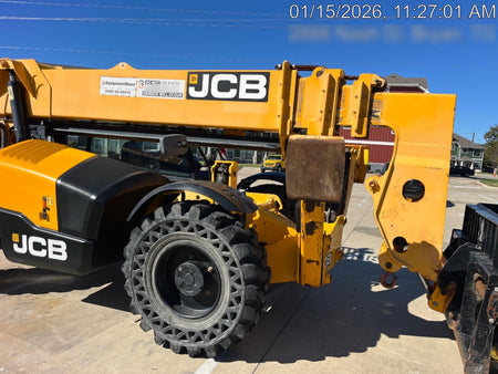 2019 JCB 510-56 Open ROPS, 74 HP, Solid Tires, Worklights, Beacon, Aux Hydraulics, Lifting Eye 72" Carriage/60" Forks